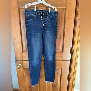GAP True Skinny - size 28